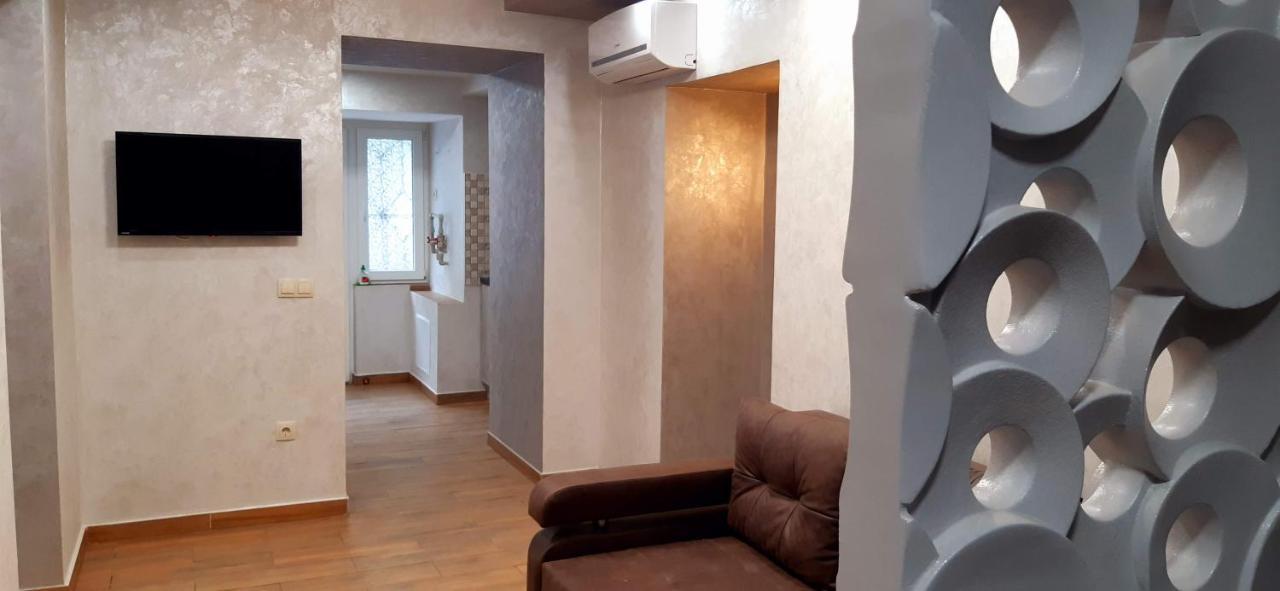 Греческая / Дерибасовская Apartment Odesa Exterior photo